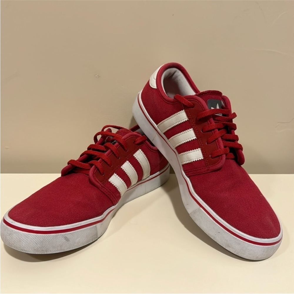 Adidas Bold Red Sneakers size woman 7 or 5.5 mens